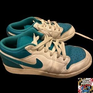 Nike Air Jordan 1 Low GS White/Gold/Aquatone 4 1/2Y